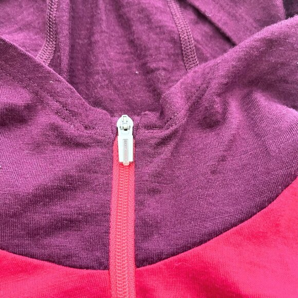 ICEBREAKER PURPLE PINK BODYFIT 200 MERINO WOOL RAGLAN SLEEVE HOODED LONG TEE TOP - Picture 8 of 11